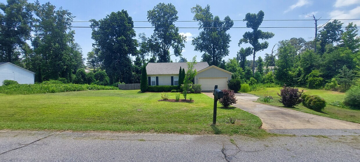 Foto principal - 10 Meadow Sweet Ln