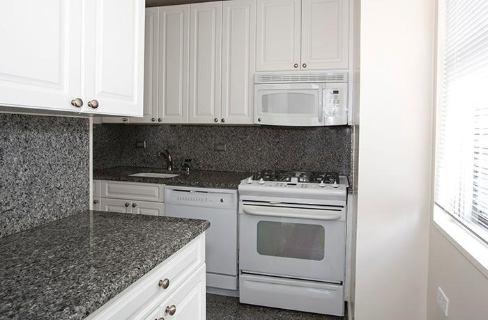 Primary Photo - 320 E 46th St