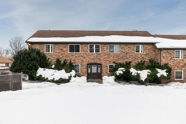 Building Photo - 404 21st Avenue Pl