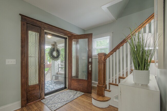 Foto del edificio - 1145 W 41st Terrace