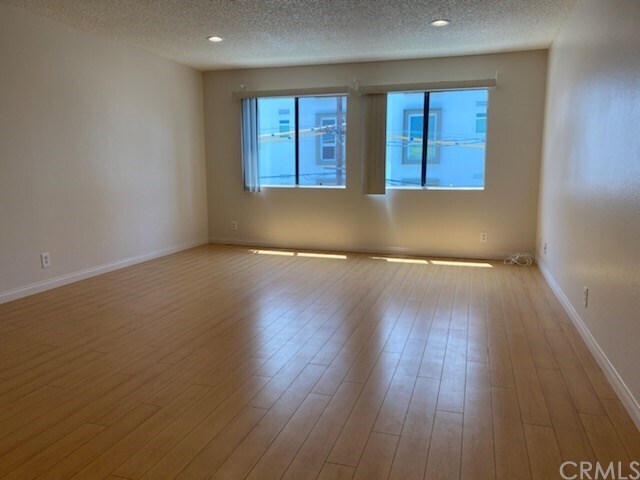 Foto del edificio - 526 Oak St