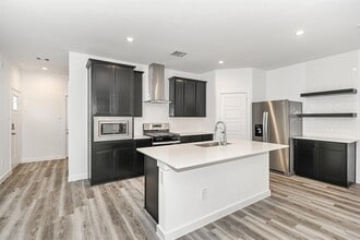 Building Photo - 3021 Skyline Mesa Dr