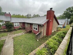 Building Photo - 4701 Brockton Dr
