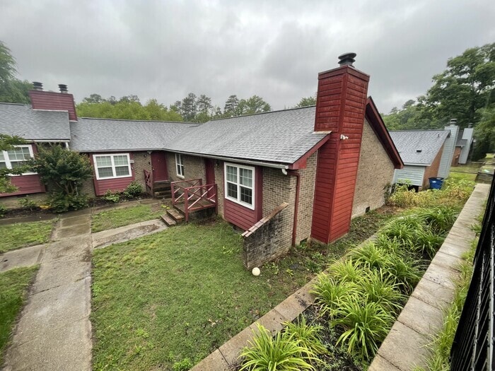 Primary Photo - 2 bd 2 bath