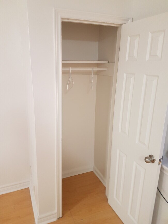 Photo du bâtiment - Beautiful studio available for rent