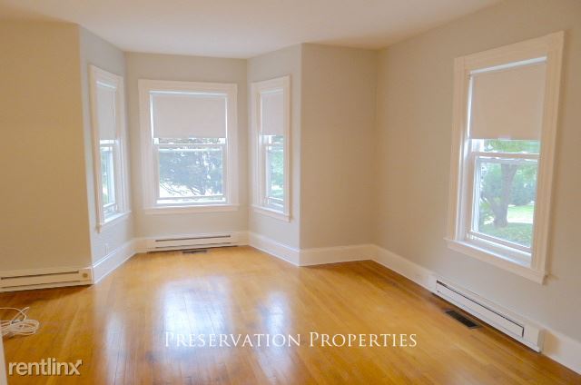 Building Photo - 139 Winchester St