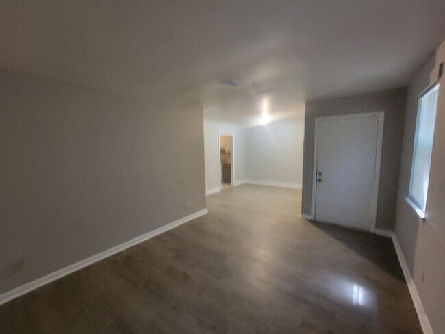 Foto del edificio - 4615 Renee St