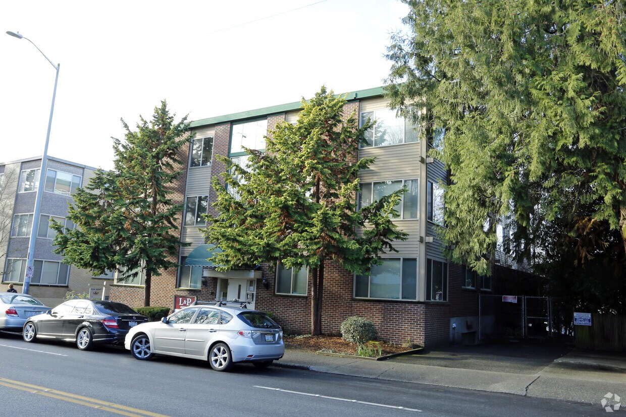 L&P Apartments Apartments in Seattle, WA