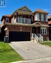 Building Photo - 6 Hybrid St