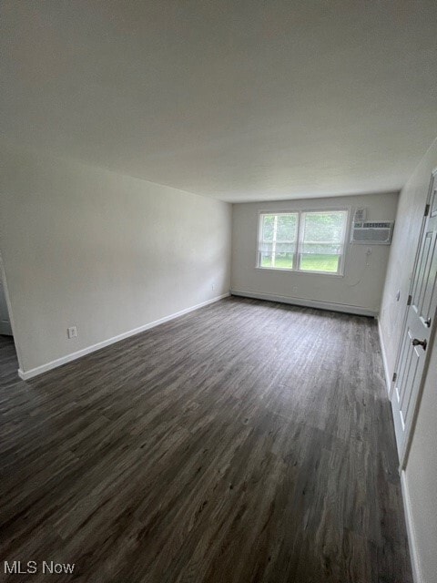 Foto del edificio - 402 Caroline Ave