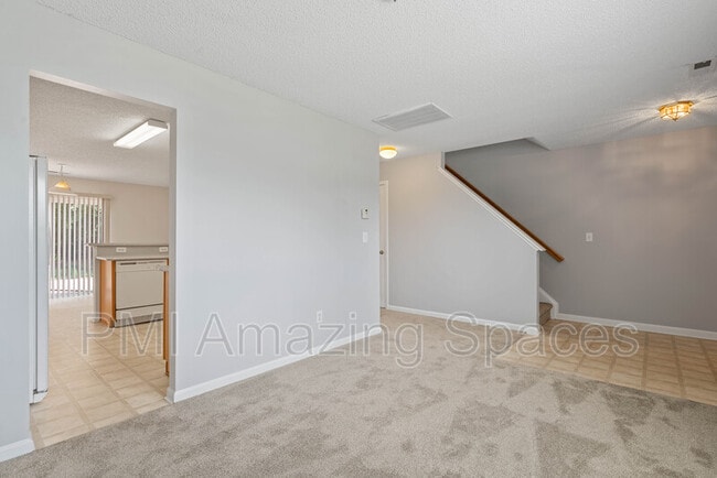 Building Photo - 5787 Dove Point Dr SW