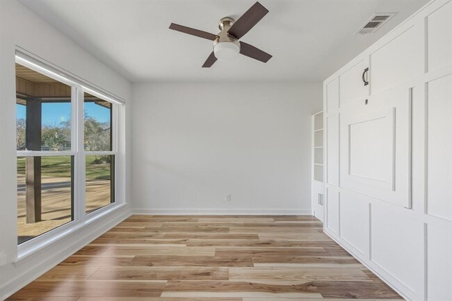 Building Photo - 1912 Cannonwood Ln