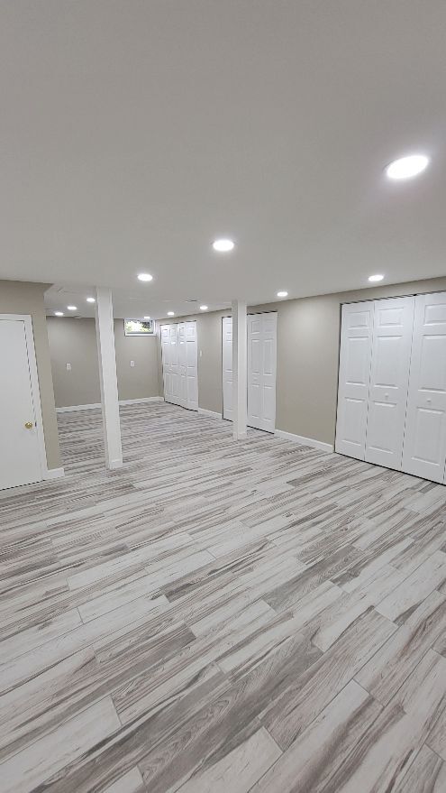 Foto del edificio - 7619 Forrest Ave