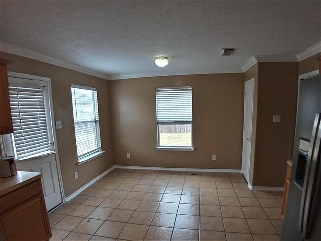 Building Photo - 8714 Orchard Ridge Ln