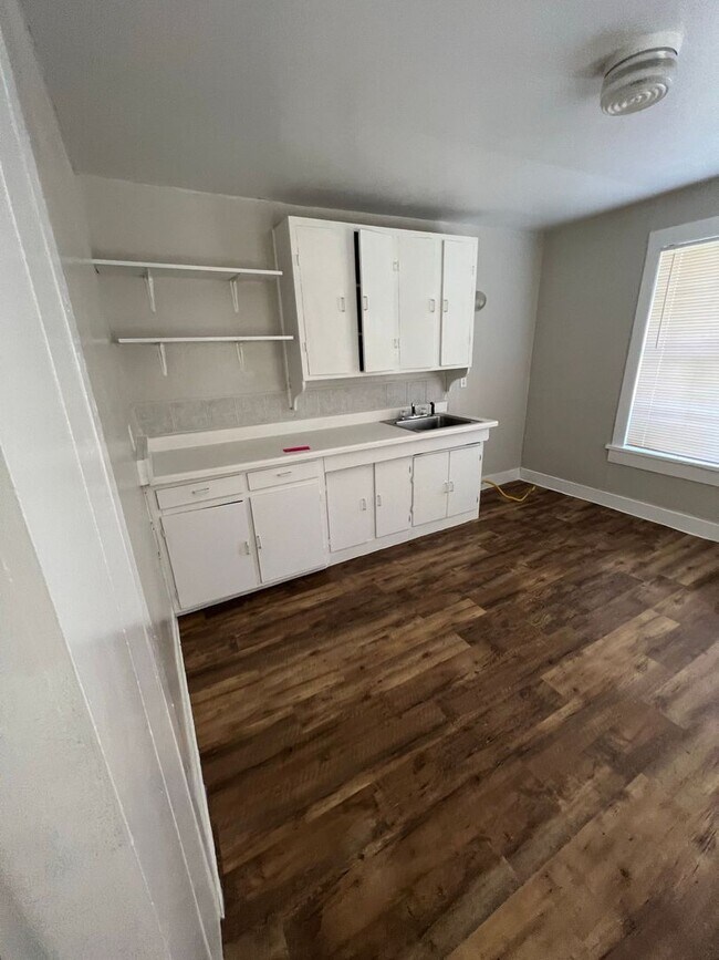 Foto del edificio - Adorable One Bedroom Duplex!
