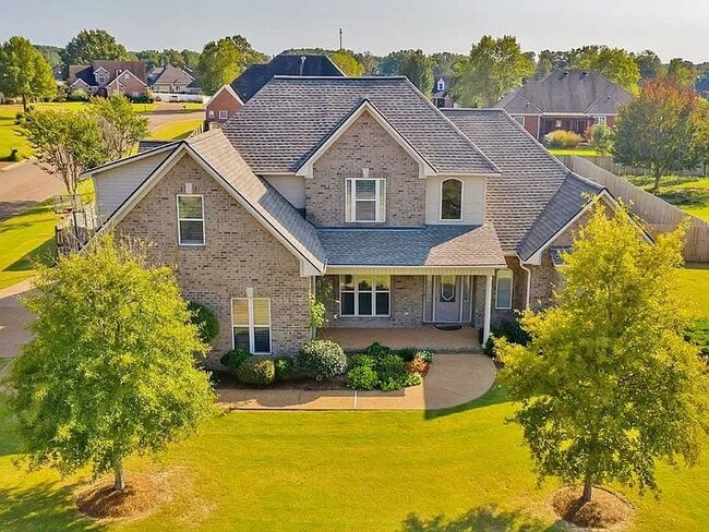 Building Photo - 66 Morning Grove Dr