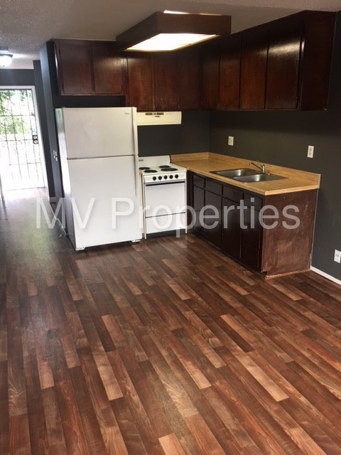 Foto del edificio - 4218 46th St