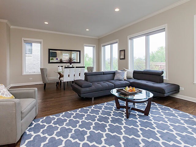 Foto del edificio - 2848 N Burling St