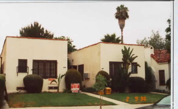 Foto principal - 832-834 N Poinsettia Pl