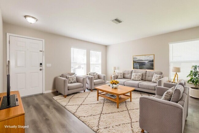 Foto del edificio - 2296 Blackwood Dr