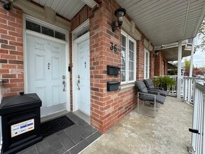 Building Photo - 36 Coxwell Av
