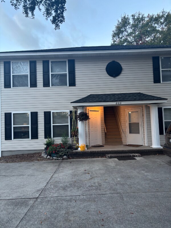 Foto del edificio - 805 6th Ave S