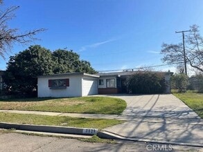 Building Photo - 9629 Tudor Ave