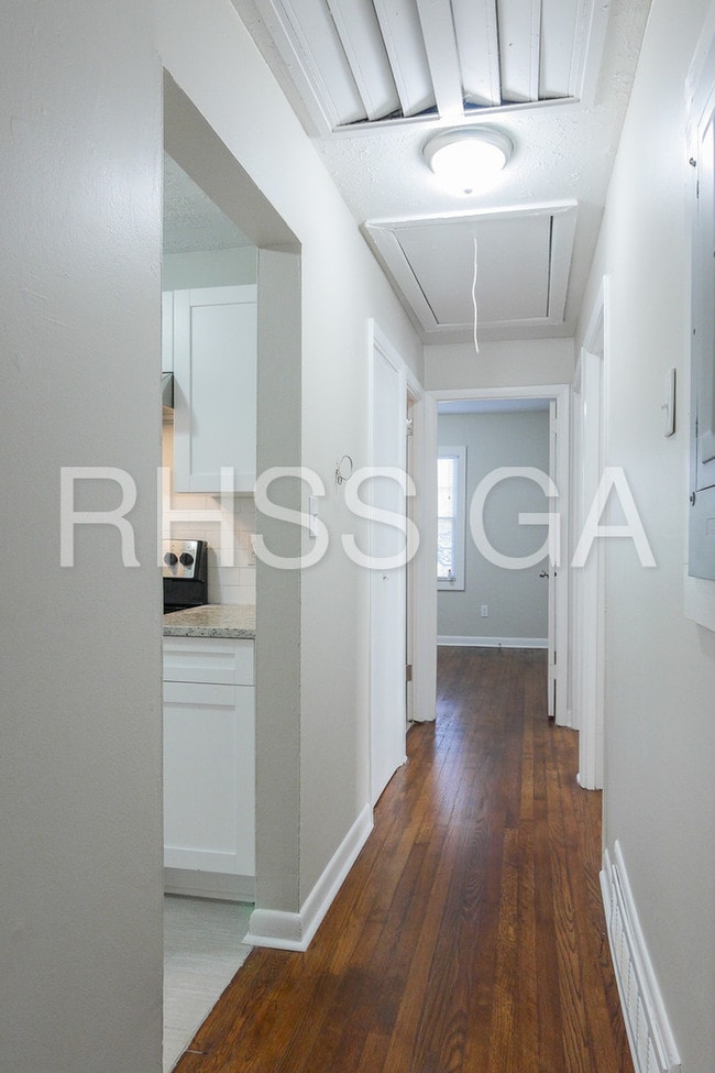 Foto del edificio - 2183 Westover Dr