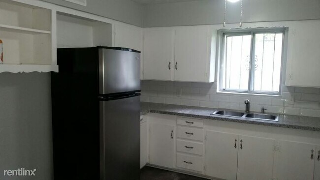 Foto del edificio - 3 br, 2 bath House - 1332 Gillette St