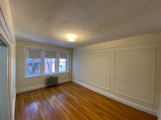 Building Photo - 1690 Commonwealth Ave