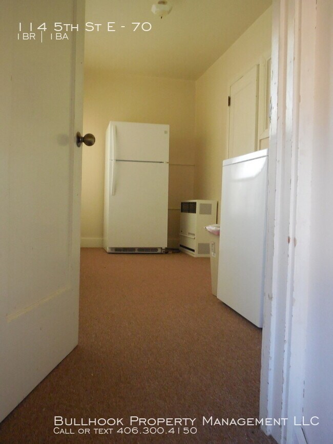 Building Photo - Updated 1 bedroom apartment in Chinook