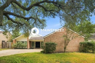 Building Photo - 4518 Sylvan Glen Dr