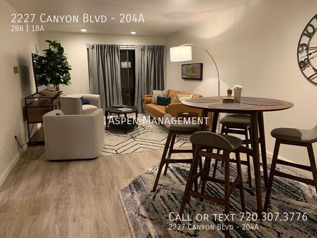 Photo - 2227 Canyon Blvd House