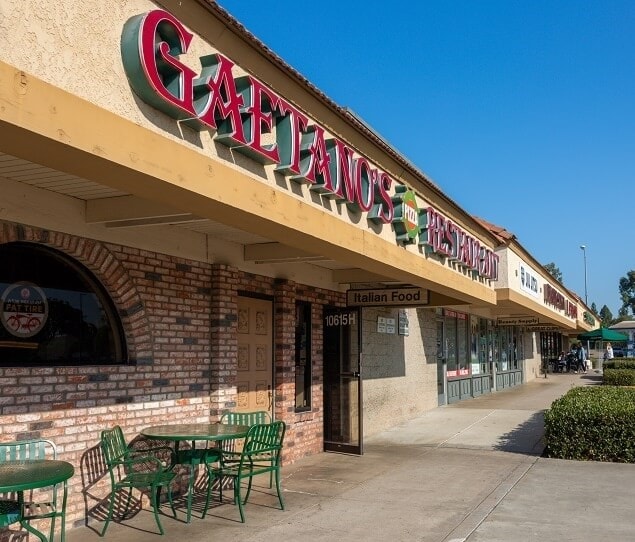 Top-rated, family-friendly Gaetano’s Restaurant serves pizza and pasta
