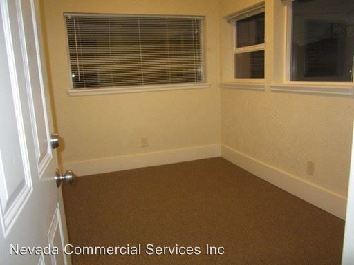 Foto del edificio - 721-727 S Virginia St