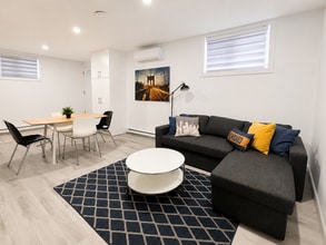 Open living areas - 203 Rue Dollard-Des Ormeaux