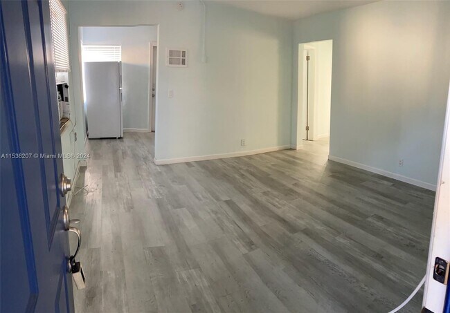 Foto del edificio - 817 Grant St