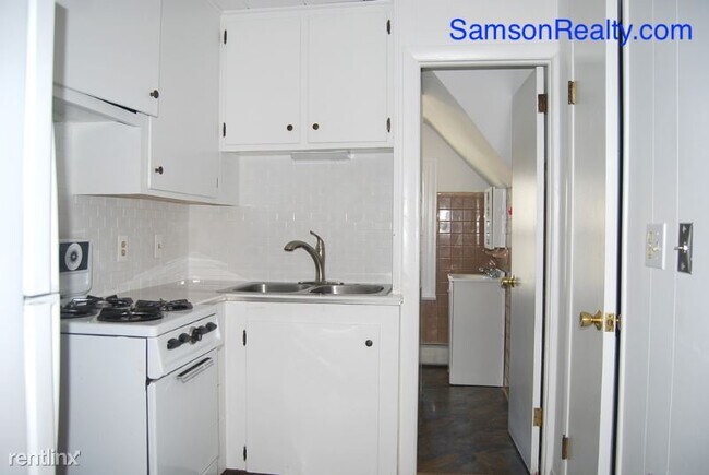 Building Photo - 1 br, 1 bath Condo - 248 Waterman St 3 Unit 3