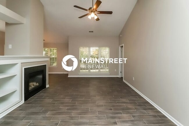 Building Photo - 11713 Placer Maple Ln