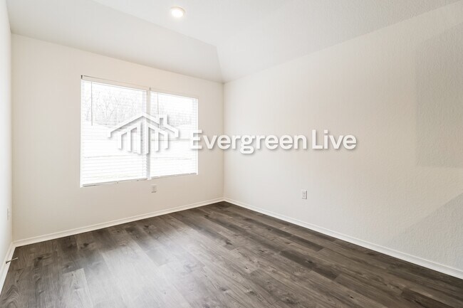 Building Photo - 108 Terrence Dr