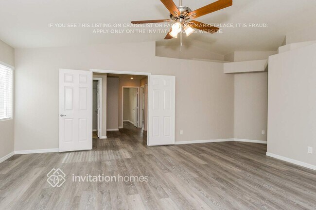 Foto del edificio - 524 Halloran Springs Rd