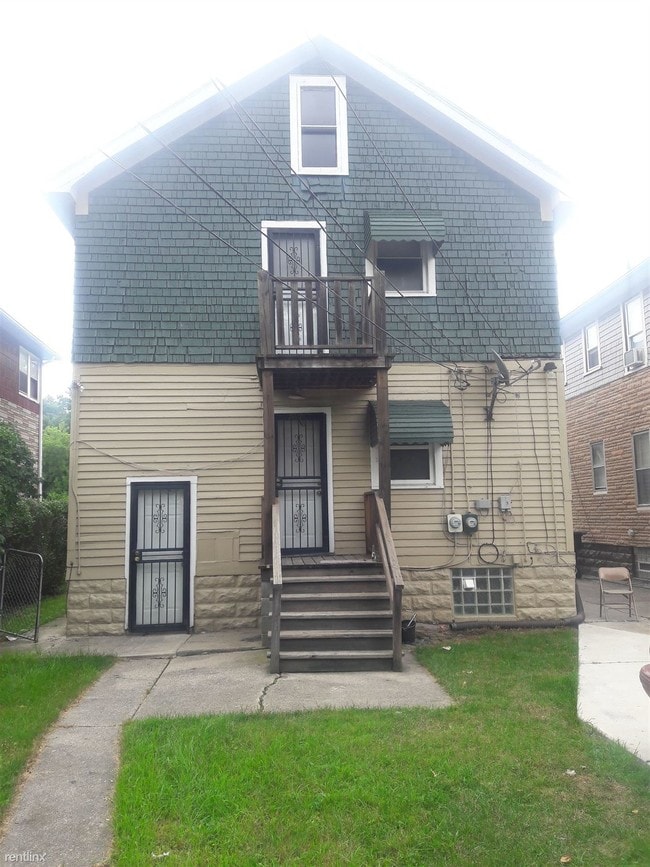Building Photo - 8155 Greenlawn St