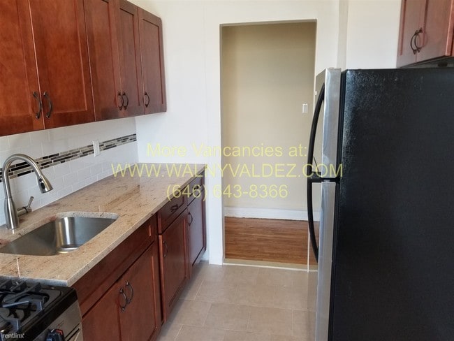 Building Photo - 1 br, 1 bath  - 57 Avenue O