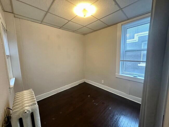 Building Photo - 505 Cass St