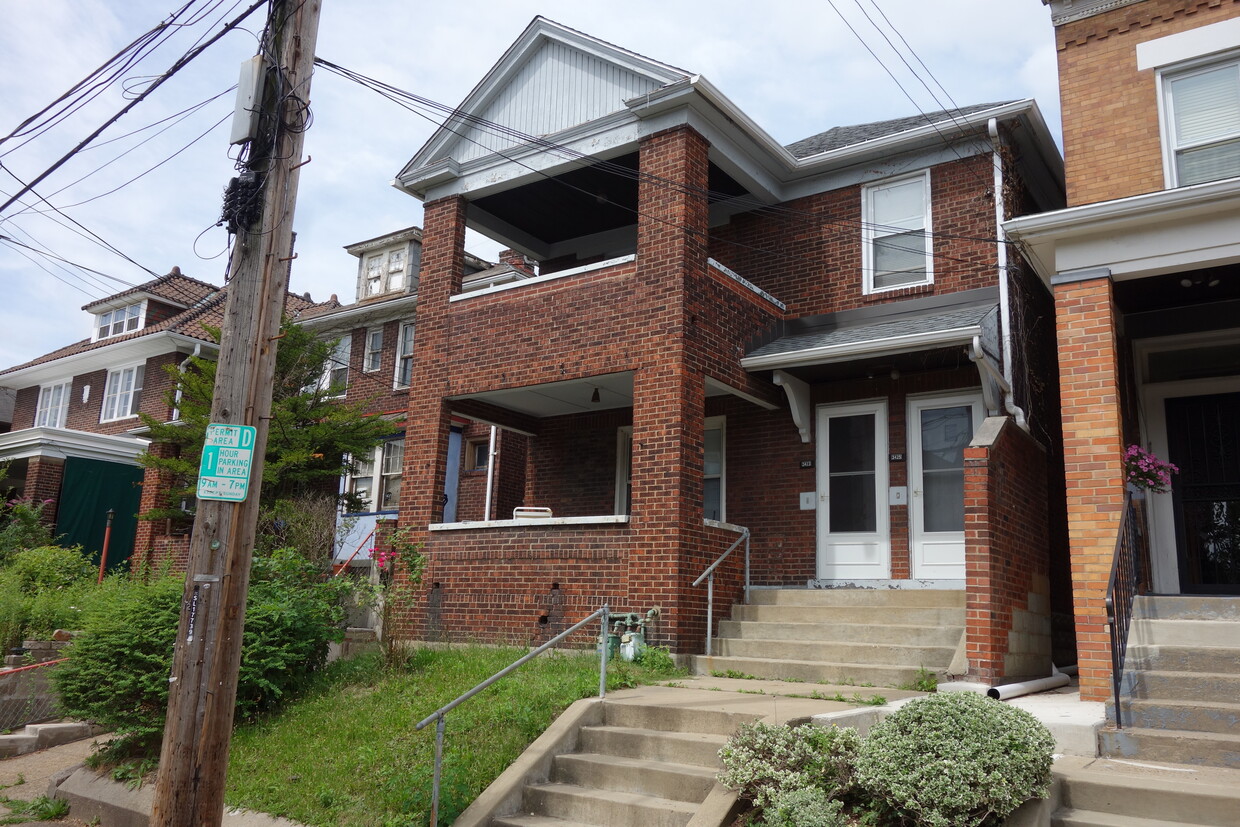 Primary Photo - 3423 Parkview Ave