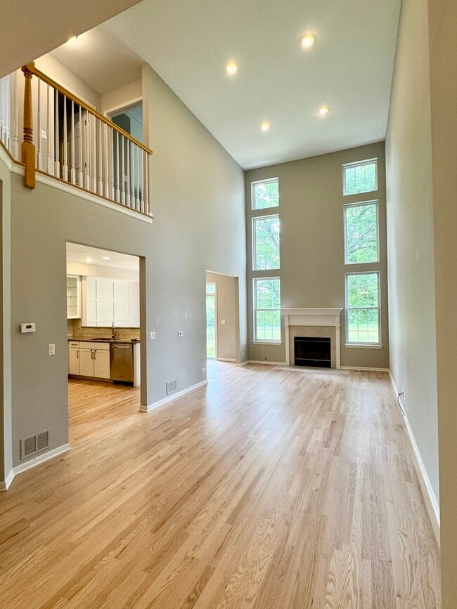 Building Photo - 1344 Danada Ct