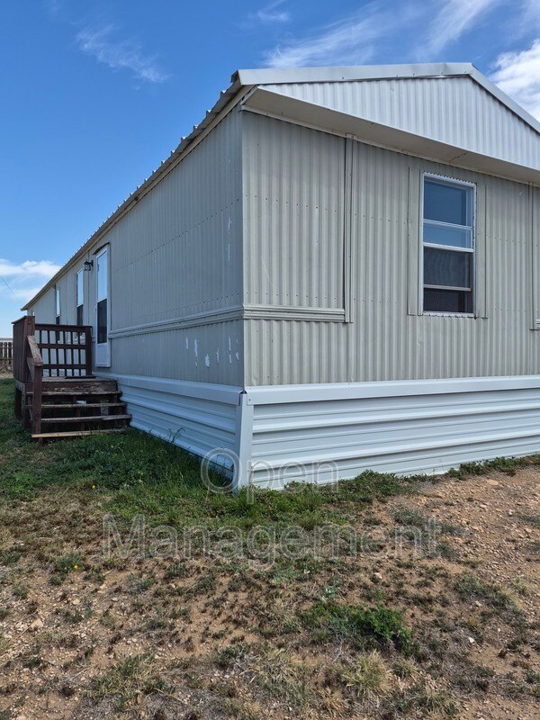 Foto del edificio - 3300 Voight Blvd