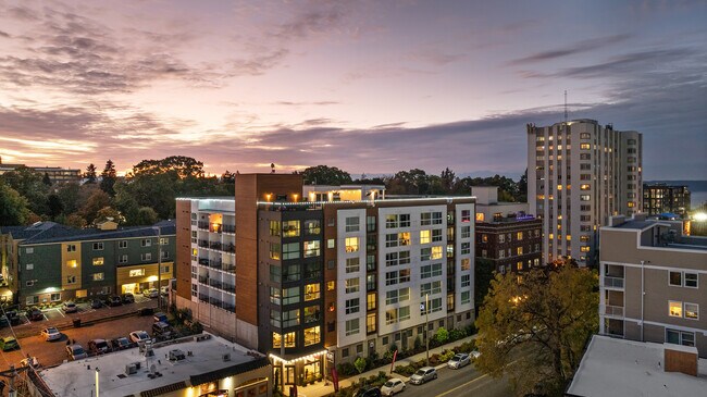 Building Photo - The Ruby Apartments