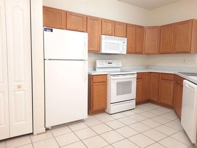Foto del edificio - 3 br, 2.5 bath Townhome - 4006 Eastview Court