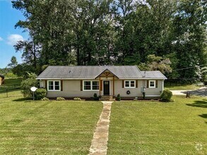 Building Photo - 5659 Hiram Douglasville Hwy